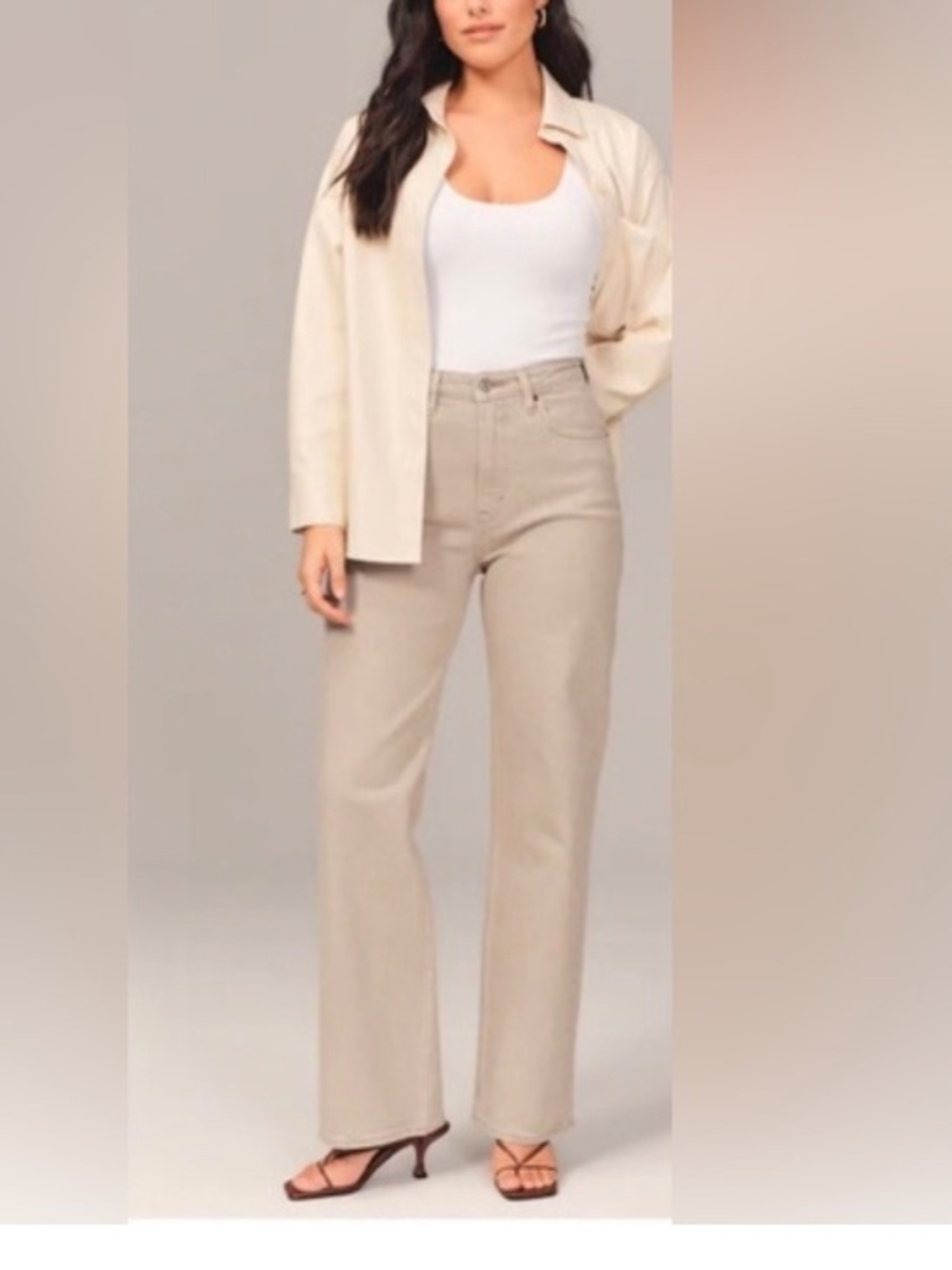 Abercrombie & Fitch 90s Relaxed Jean High Rise in Taupe Tan Gray